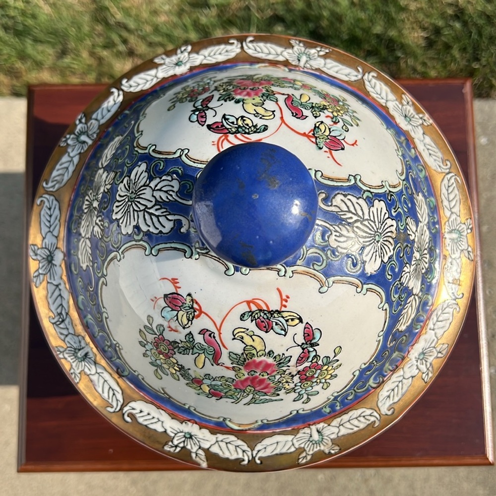 VTG Chinese Export Chinoiserie Handpainted Porcelain Large Soup Tureen Signed - Picture 9 of 17